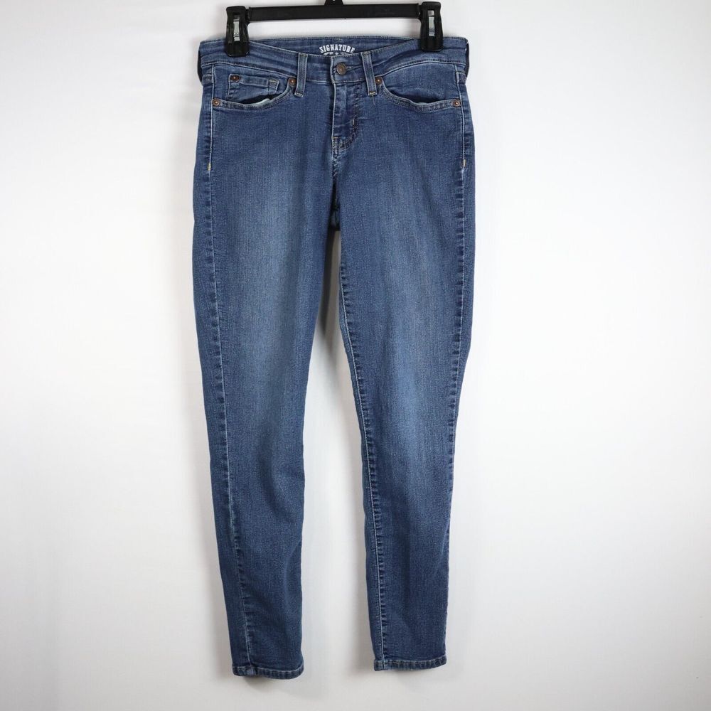 Levi Strauss Signature Women's Modern Skinny Blue Jeans Size 4M Medium Wash